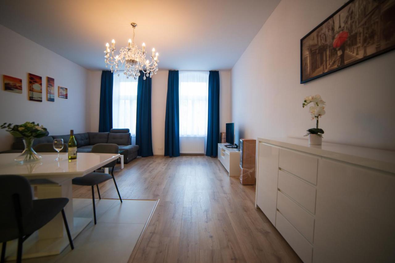 Top Class Apartments In Carlsbad Karlsbad Exterior foto