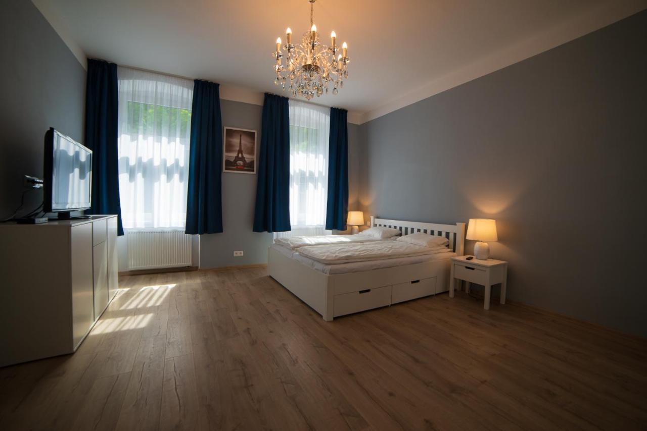 Top Class Apartments In Carlsbad Karlsbad Exterior foto