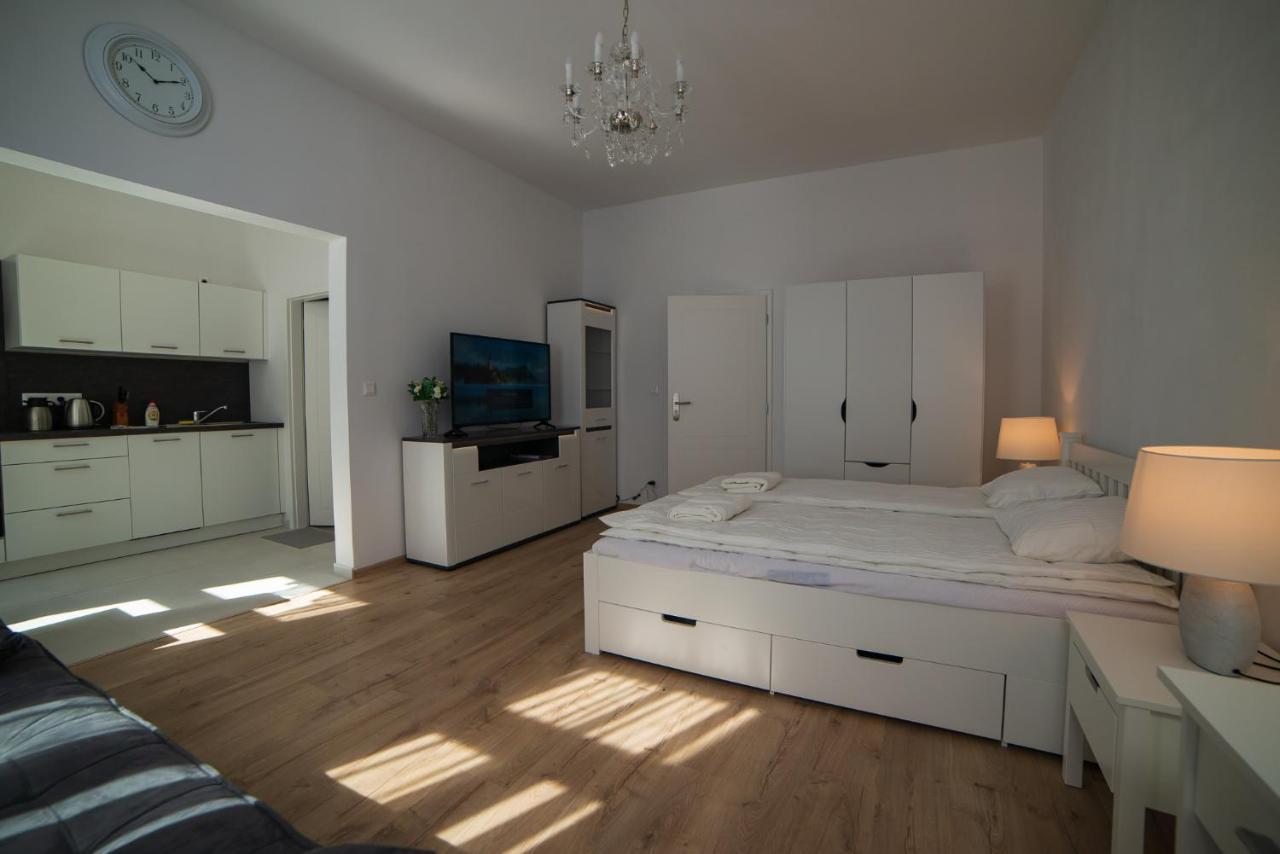 Top Class Apartments In Carlsbad Karlsbad Exterior foto
